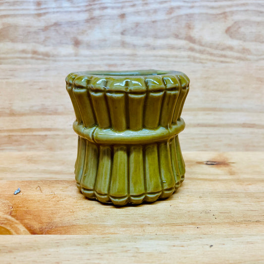 Jarrón de diseño amarillo para Lucky Bamboo