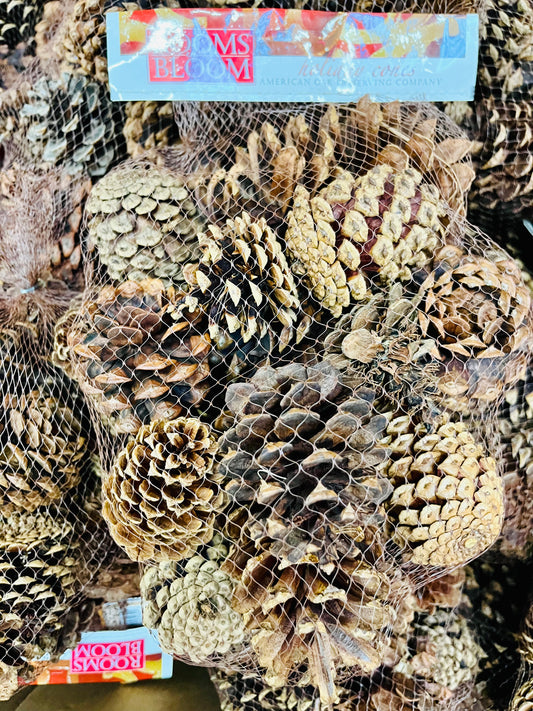 Cinnamon Scented Pinecones, Scented Pine Cones, Holiday Yule Decor, Vase Filler