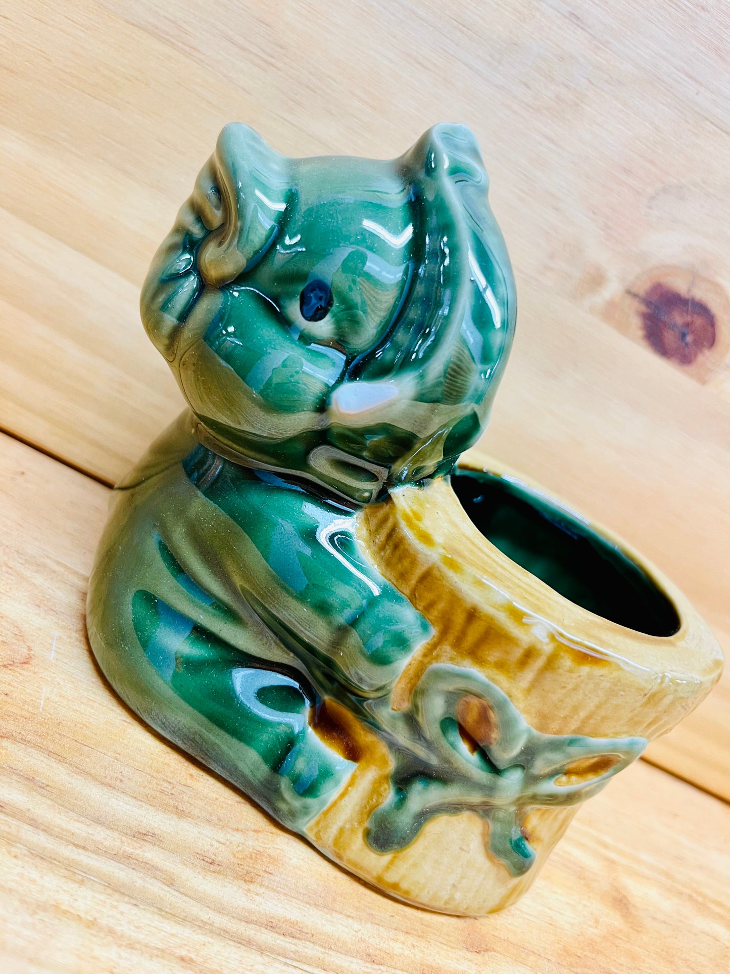 Happy Elephant Vase with Bow For Lucky Bamboo
